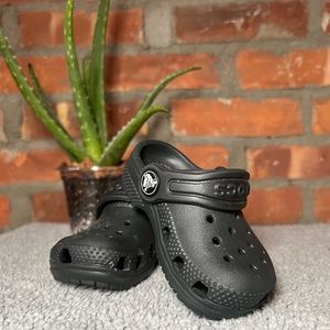 Crocs || Black Kids Crocs